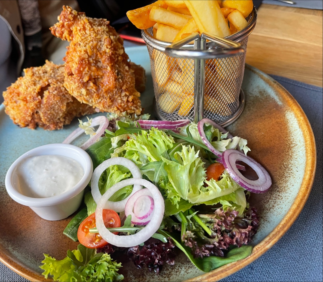 Restauracja Nova 22 - 4 Strony Swiata-9